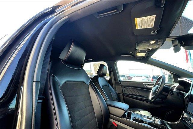 2024 Ford Edge Vehicle Photo in TOPEKA, KS 66609-0000