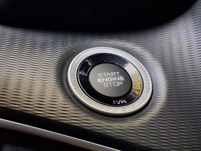 2023 Jeep Grand Cherokee L Vehicle Photo in San Antonio, TX 78230-1001