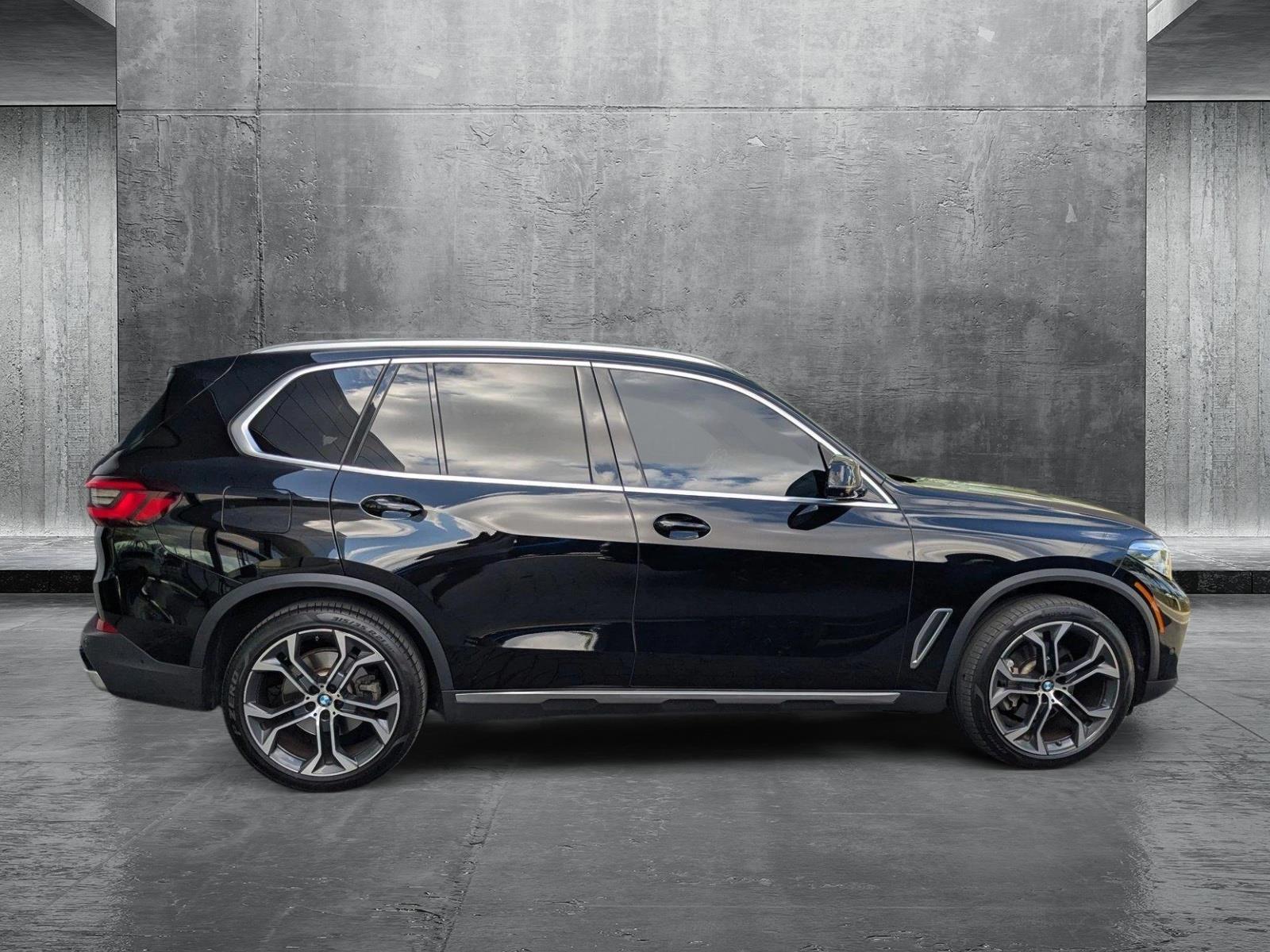 2023 BMW X5 sDrive40i Vehicle Photo in Pompano Beach, FL 33064