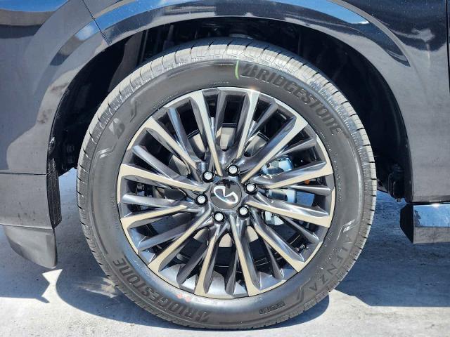 2025 INFINITI QX80 Vehicle Photo in DALLAS, TX 75209