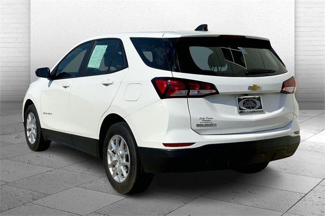 2022 Chevrolet Equinox Vehicle Photo in TOPEKA, KS 66609-0000