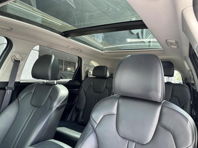 2025 Kia Sorento Vehicle Photo in Tucson, AZ 85712
