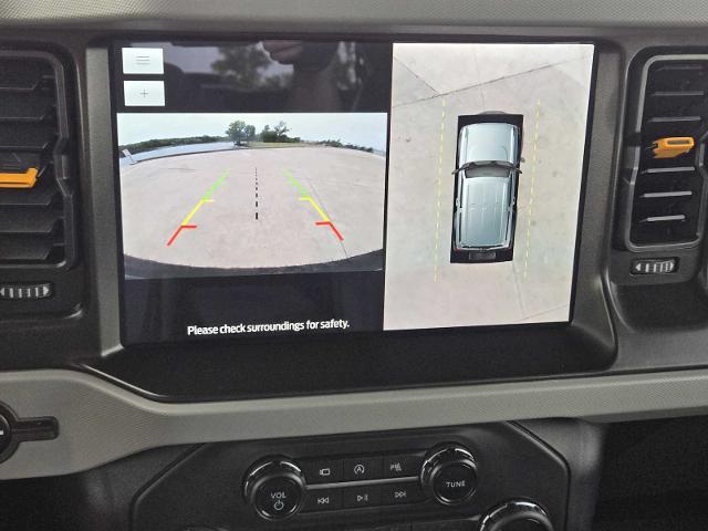 2022 Ford Bronco Vehicle Photo in DENTON, TX 76210-9321