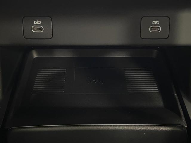 2025 Discovery Sport Vehicle Photo in Appleton, WI 54913