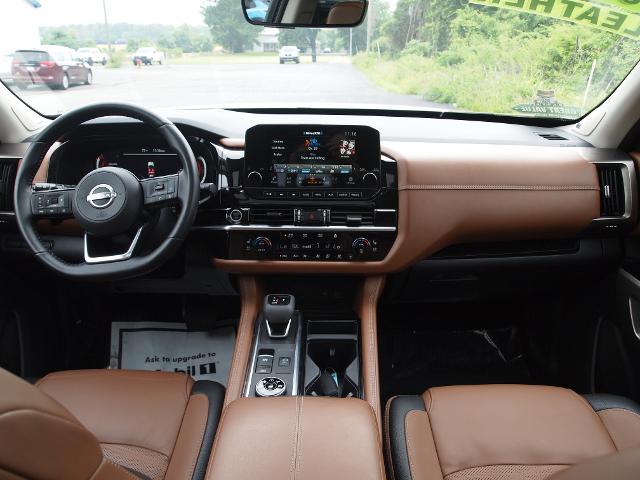 2023 Nissan Pathfinder Vehicle Photo in MADISON, IN 47250-1611
