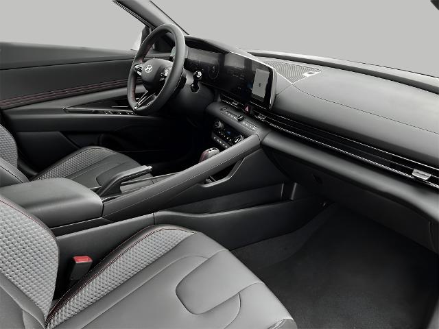 2025 Hyundai ELANTRA Vehicle Photo in Green Bay, WI 54304