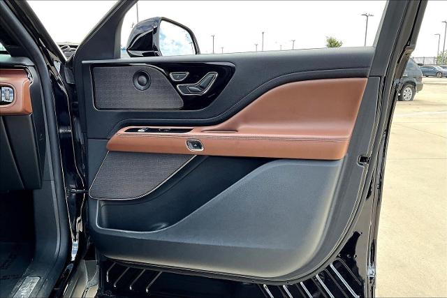 2022 Lincoln Aviator Vehicle Photo in Grapevine, TX 76051