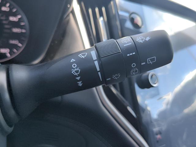2025 Subaru Outback Vehicle Photo in Green Bay, WI 54304