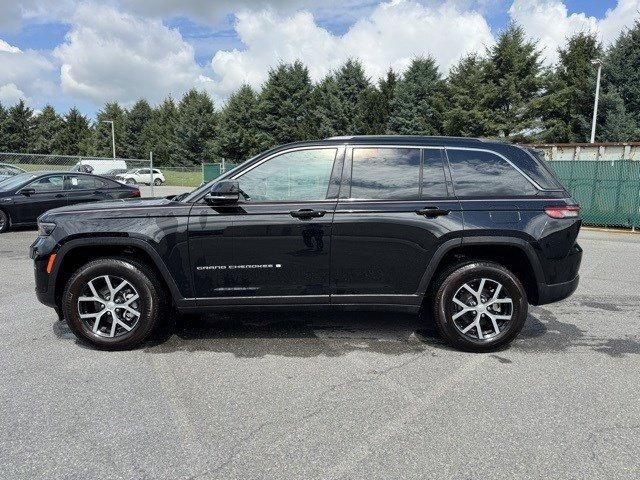 2024 Jeep Grand Cherokee Vehicle Photo in Mechanicsburg, PA 17050-1707