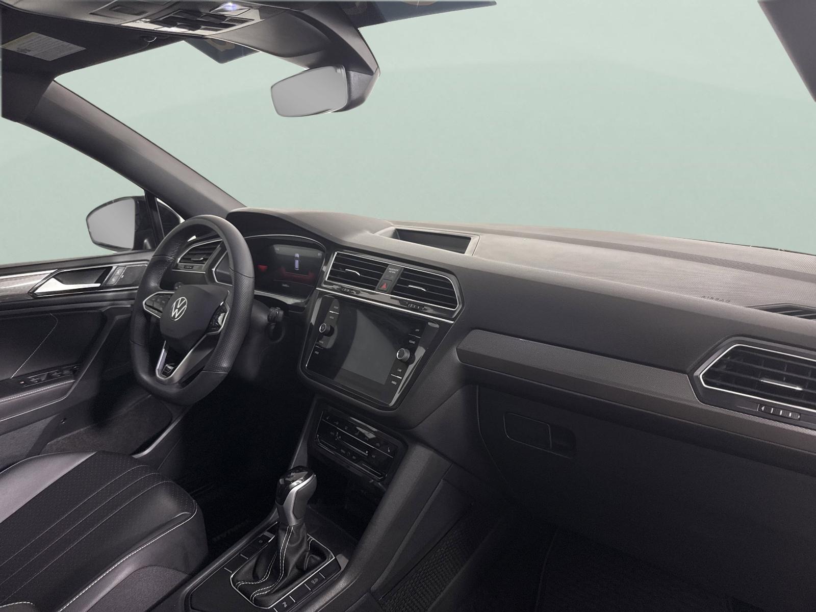 2024 Volkswagen Tiguan Vehicle Photo in Georgetown, TX 78626