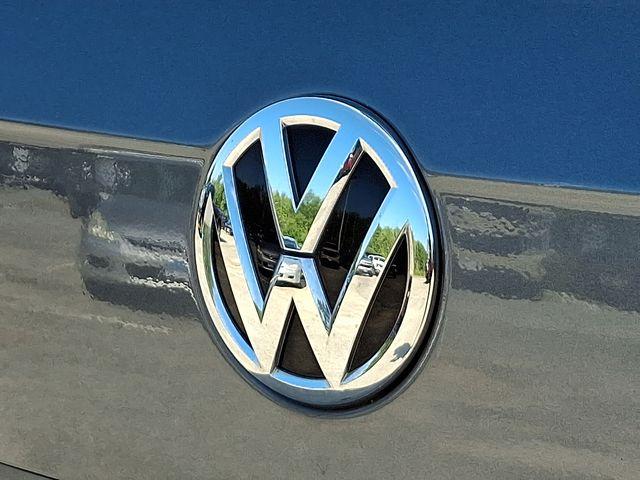 2020 Volkswagen Tiguan Vehicle Photo in PAWLING, NY 12564-3219