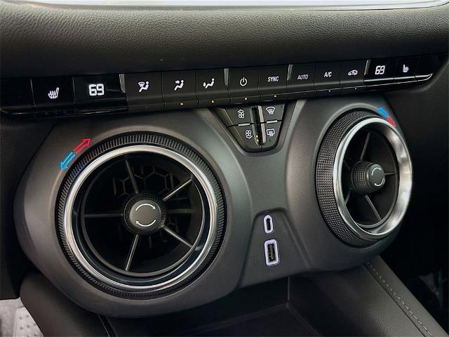 2020 Chevrolet Blazer Vehicle Photo in PUYALLUP, WA 98371-4149