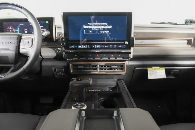 2024 GMC HUMMER EV SUV Vehicle Photo in PUYALLUP, WA 98371-4149