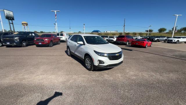 2024 Chevrolet Equinox Vehicle Photo in NEDERLAND, TX 77627-8017