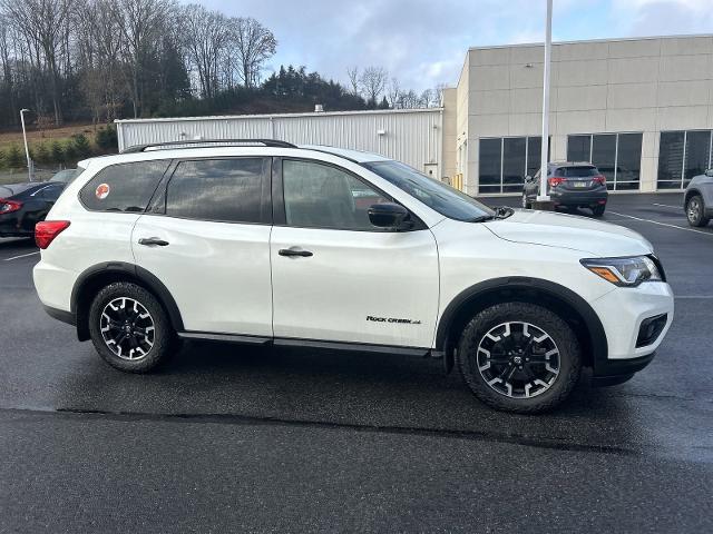 2020 Nissan Pathfinder Vehicle Photo in INDIANA, PA 15701-1897