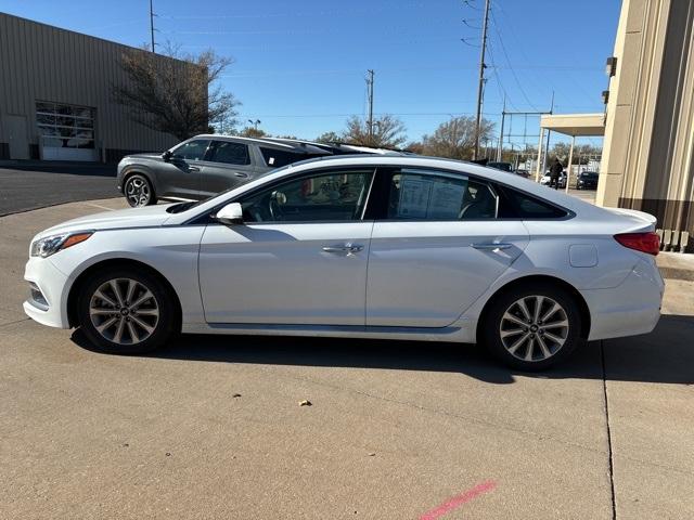 Used 2016 Hyundai Sonata Limited with VIN 5NPE34AF7GH433190 for sale in Wichita, KS