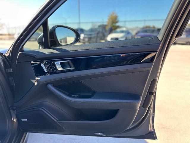 2018 Porsche Panamera Vehicle Photo in Grapevine, TX 76051