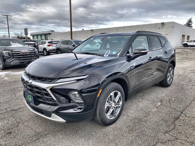 2024 Chevrolet Blazer Vehicle Photo in WILLIAMSVILLE, NY 14221-2883