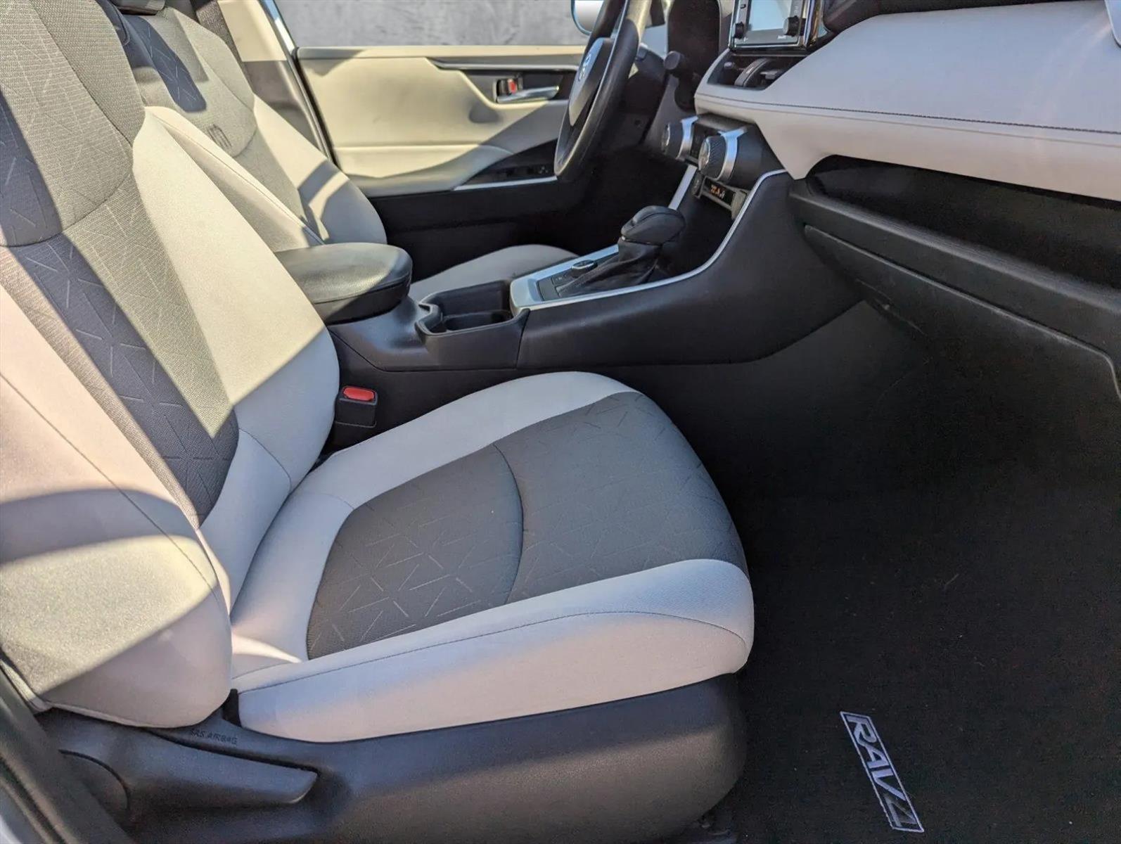 2021 Toyota RAV4 Vehicle Photo in Ft. Myers, FL 33907