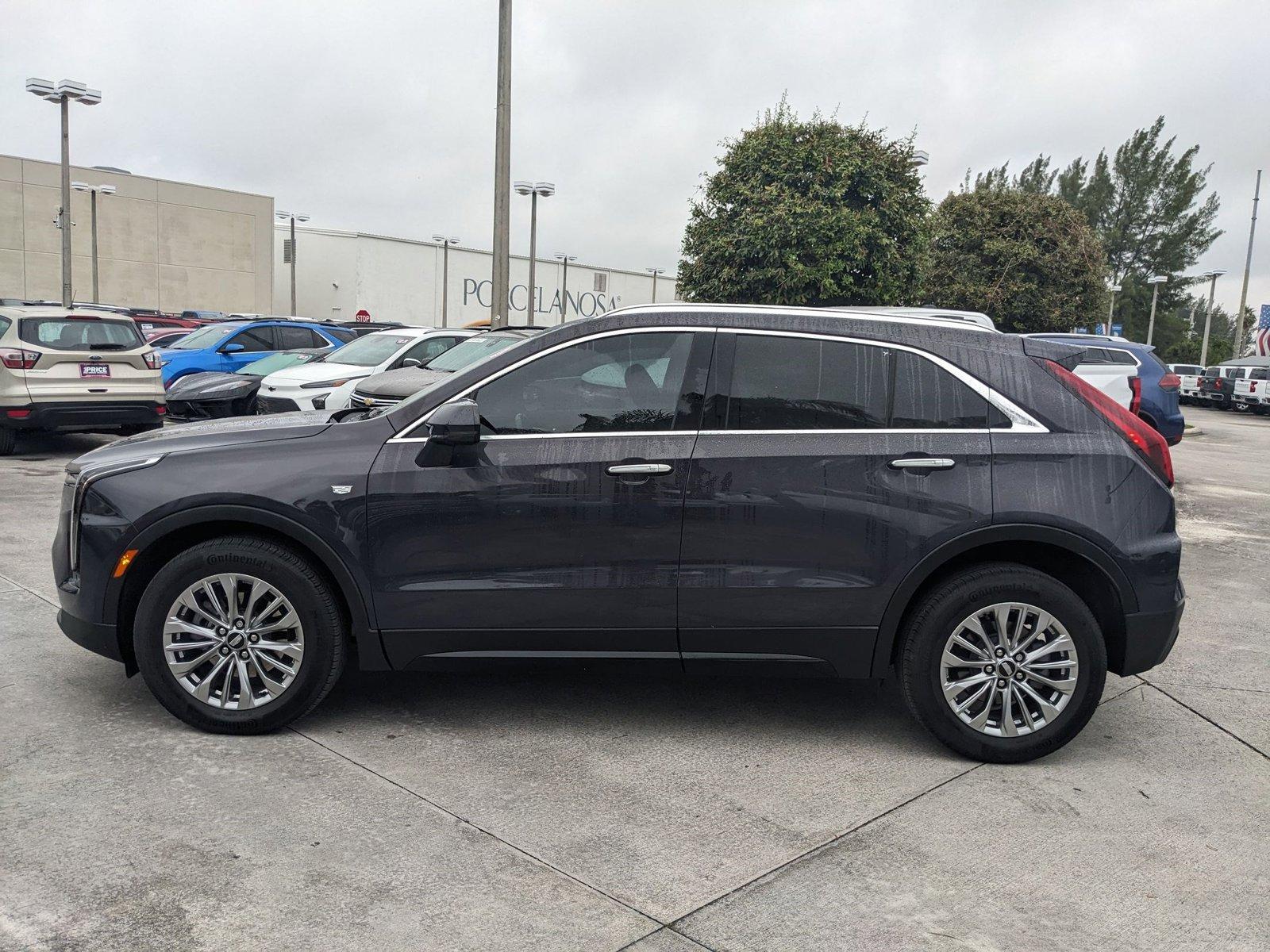 2024 Cadillac XT4 Vehicle Photo in MIAMI, FL 33172-3015