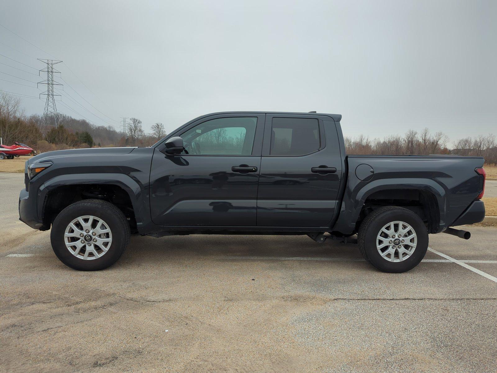 2024 Toyota Tacoma 4WD Vehicle Photo in Memphis, TN 38125