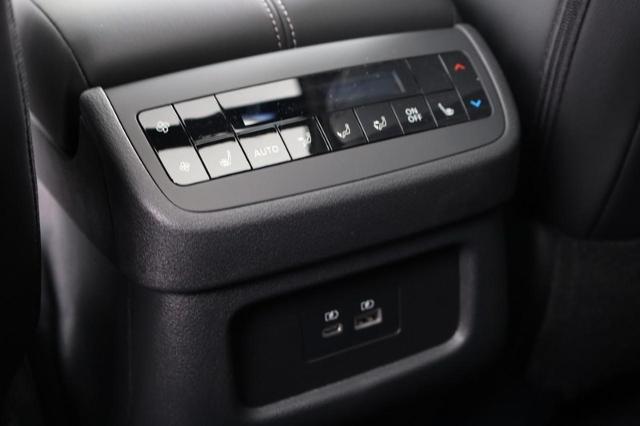 2025 Nissan Pathfinder Vehicle Photo in Ballwin, MO 63011