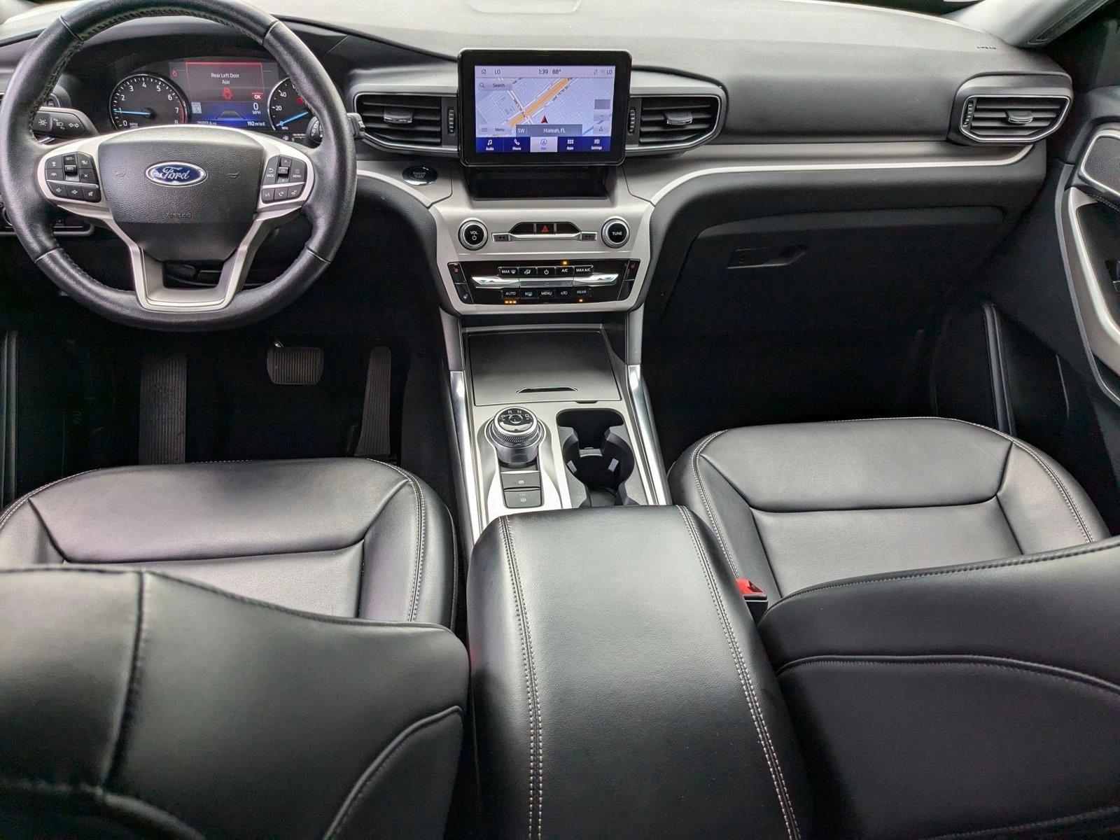 2023 Ford Explorer Vehicle Photo in Miami, FL 33015