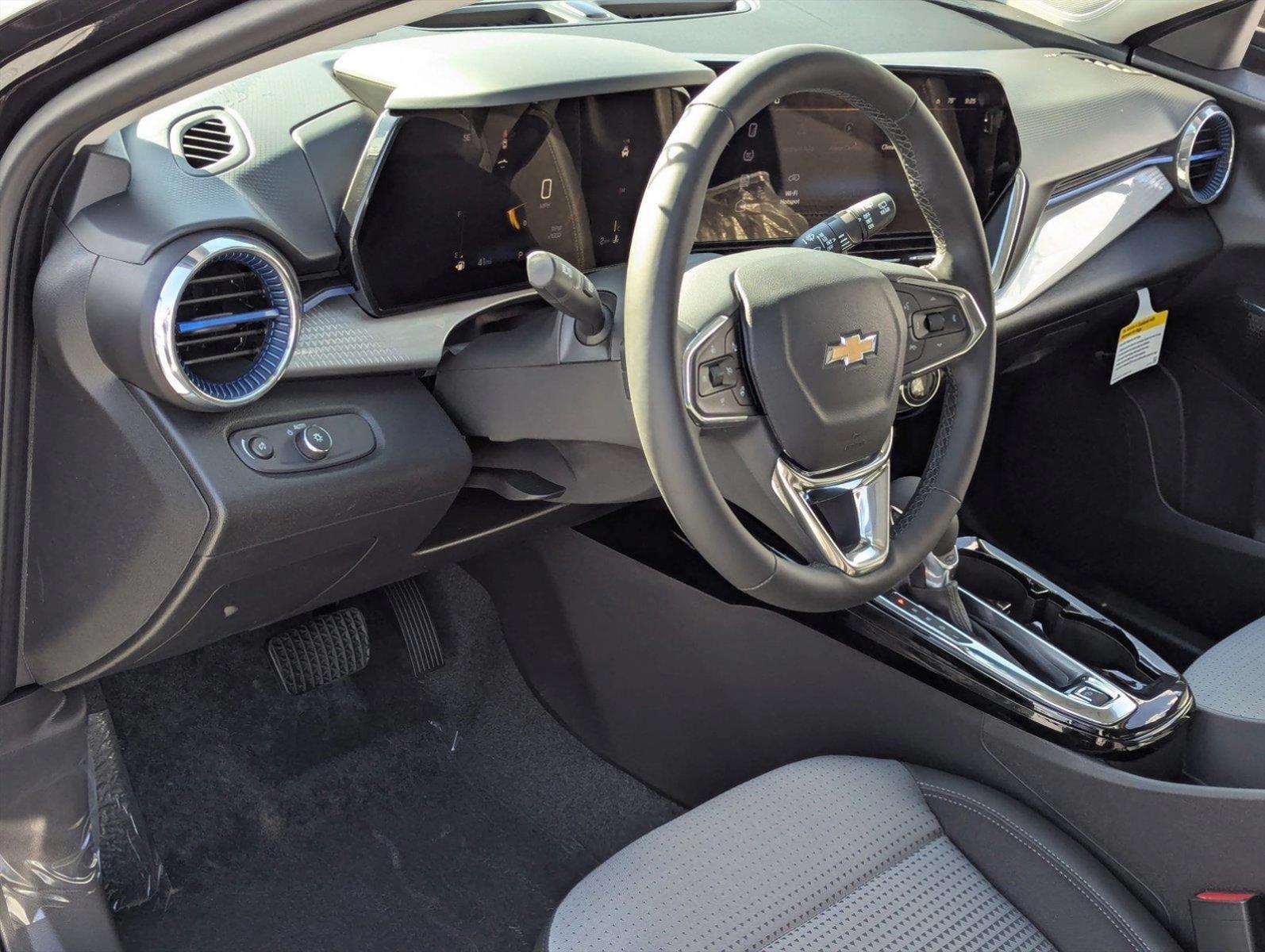 2025 Chevrolet Trax Vehicle Photo in PEMBROKE PINES, FL 33024-6534