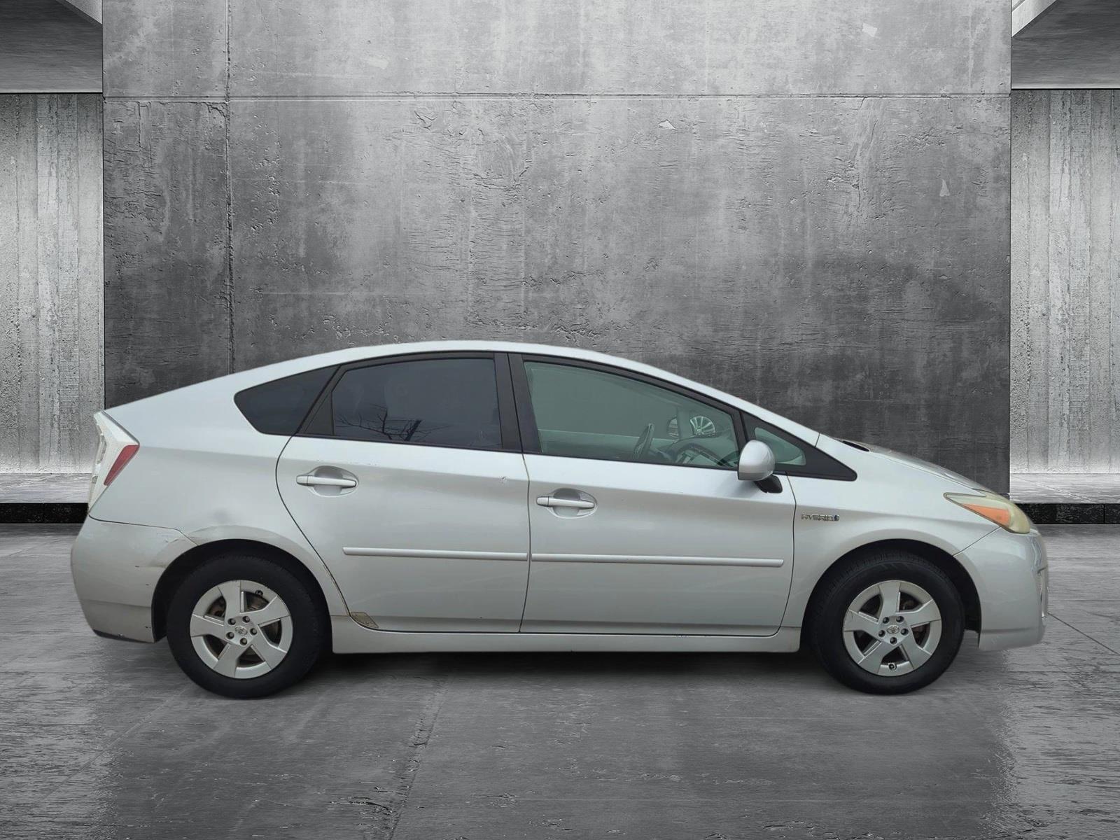 2011 Toyota Prius Vehicle Photo in Memphis, TN 38125