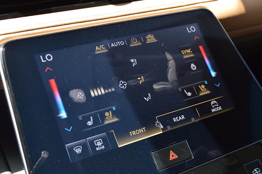 2025 INFINITI QX80 Vehicle Photo in Houston, TX 77090