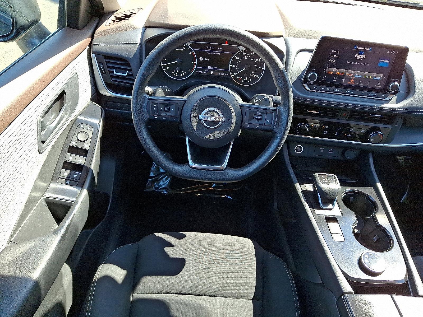 2023 Nissan Rogue Vehicle Photo in Jenkintown, PA 19046