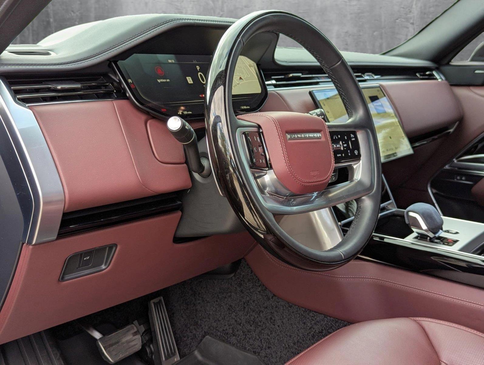 2024 Land Rover Range Rover Vehicle Photo in Pembroke Pines , FL 33027