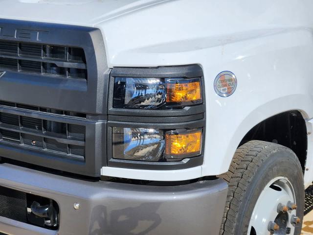 2024 Chevrolet Silverado Chassis Cab Vehicle Photo in LEWISVILLE, TX 75067