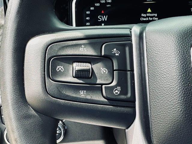 2023 GMC Sierra 1500 Vehicle Photo in MEDINA, OH 44256-9631