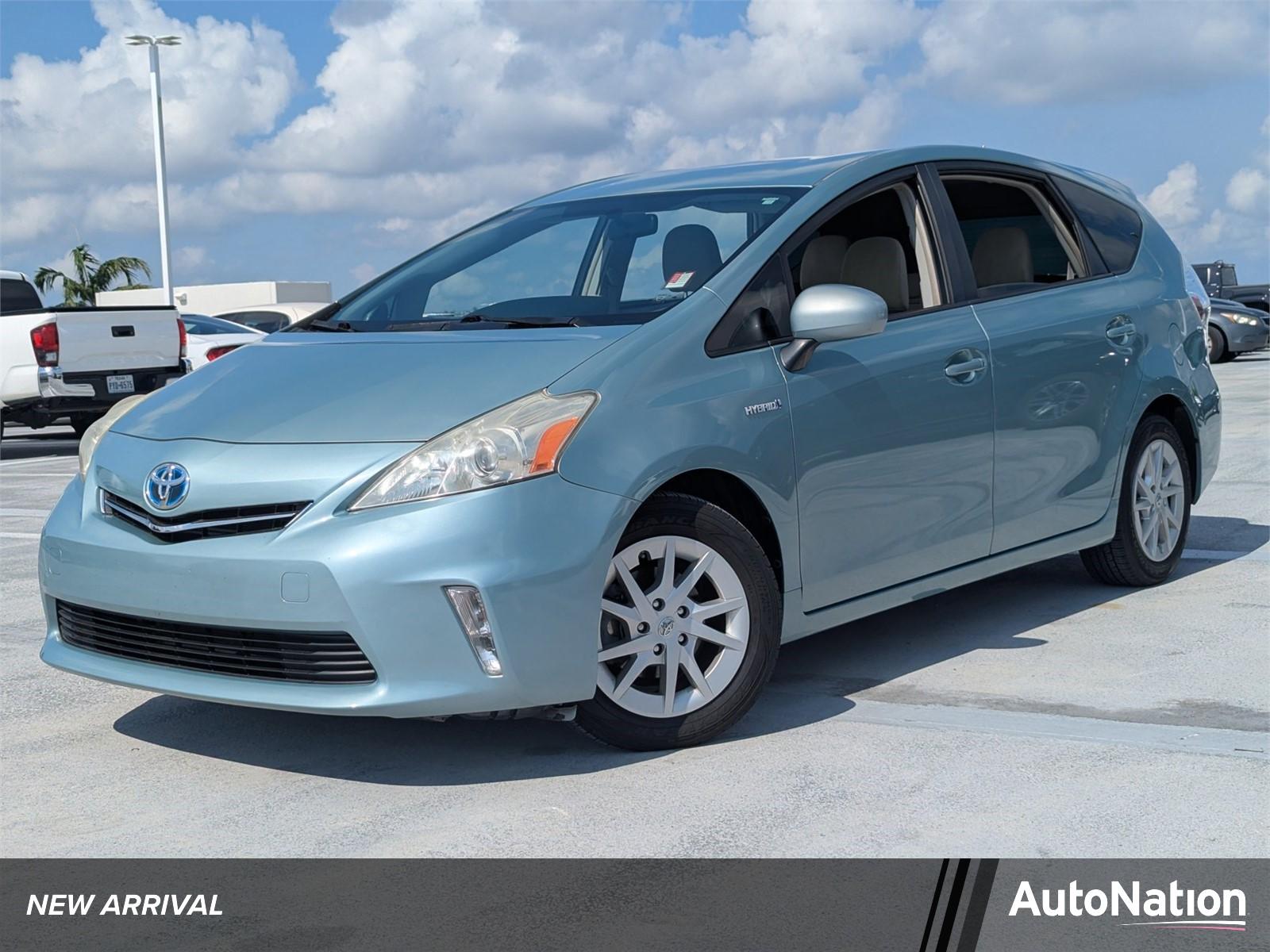 2014 Toyota Prius v Vehicle Photo in Ft. Myers, FL 33907