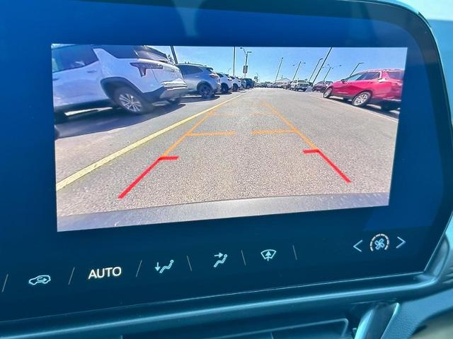 2025 Chevrolet Equinox EV Vehicle Photo in COLUMBIA, MO 65203-3903