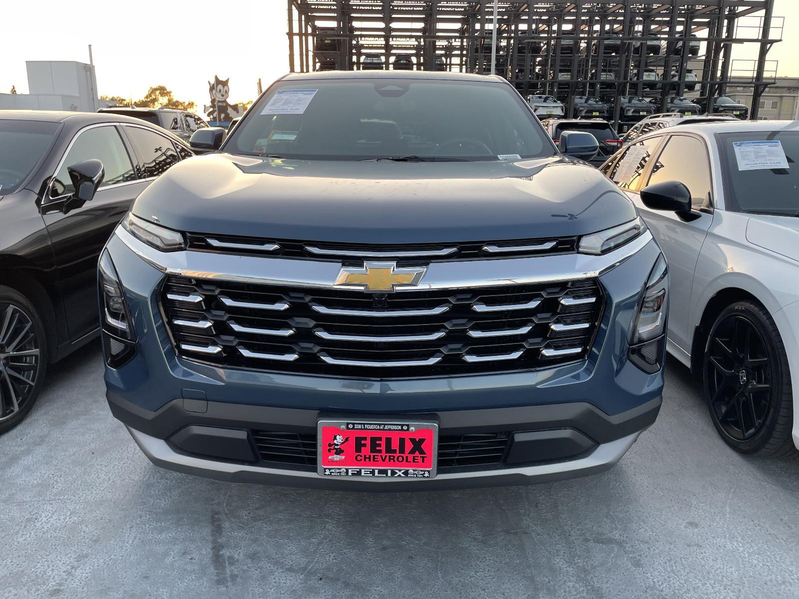 2025 Chevrolet Equinox Vehicle Photo in LOS ANGELES, CA 90007-3794