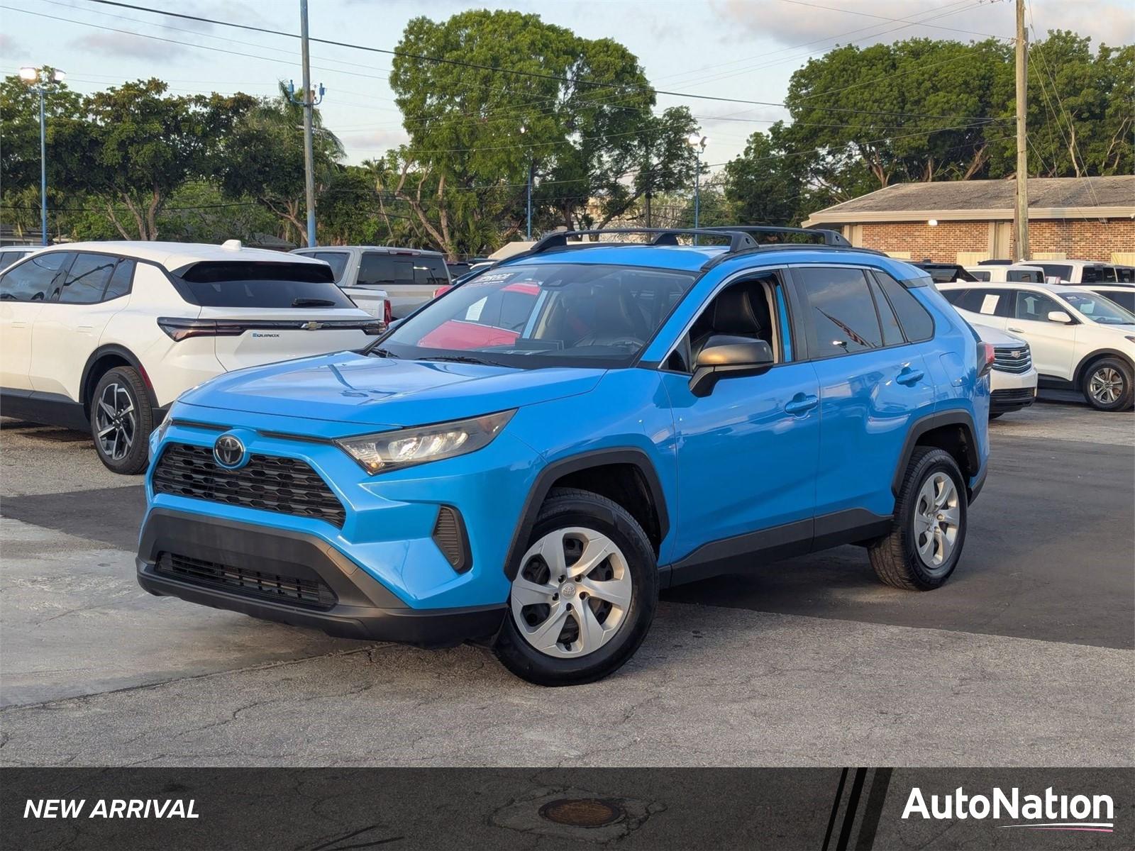2019 Toyota RAV4 Vehicle Photo in MIAMI, FL 33134-2699
