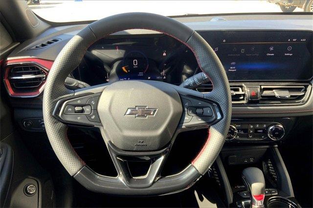 2025 Chevrolet Trailblazer Vehicle Photo in TOPEKA, KS 66609-0000