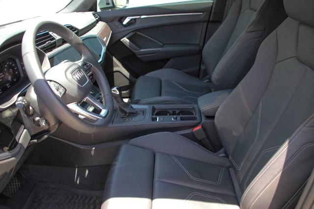 2024 Audi Q3 Vehicle Photo in SUGAR LAND, TX 77478
