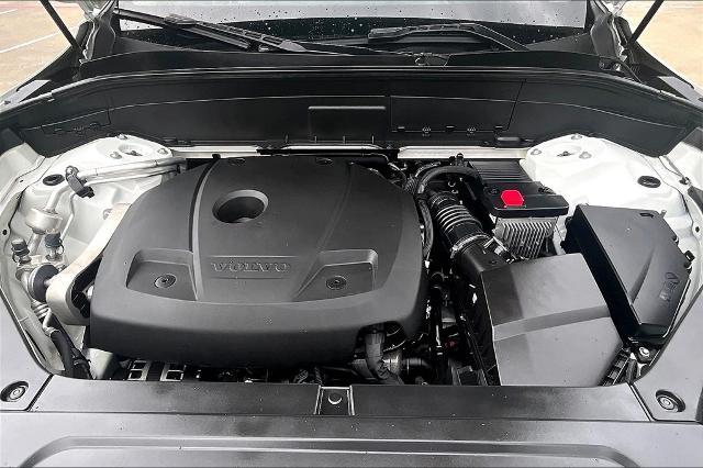 2022 Volvo XC90 Vehicle Photo in Houston, TX 77007