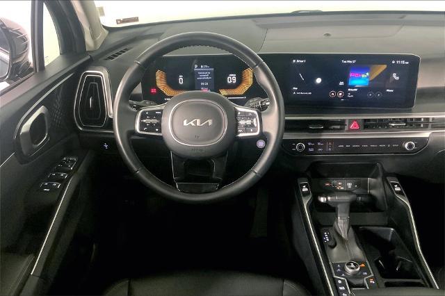 2024 Kia Sorento Vehicle Photo in Lees Summit, MO 64086