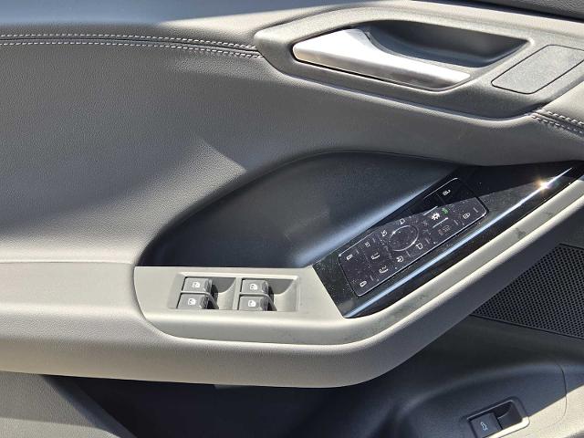 2025 Audi Q6 e-tron Vehicle Photo in SUGAR LAND, TX 77478