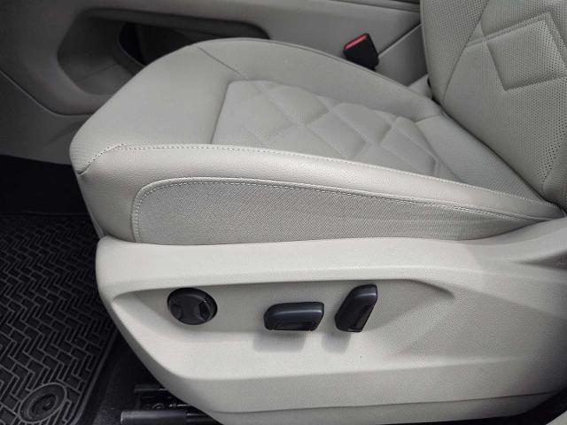 2025 Volkswagen Atlas Vehicle Photo in DENTON, TX 76210-9321