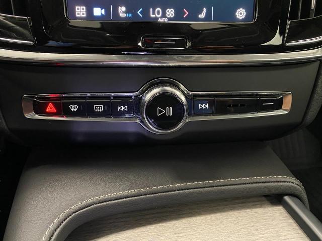 2024 Volvo S90 Vehicle Photo in Appleton, WI 54913