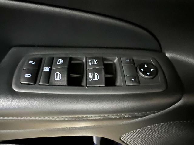 2020 Jeep Grand Cherokee Vehicle Photo in Roslyn, NY 11576