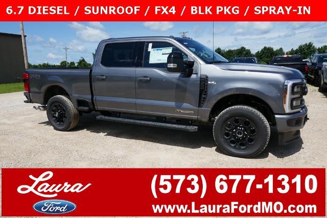 2025 Ford Super Duty F-250 SRW Vehicle Photo in Sullivan, MO 63080