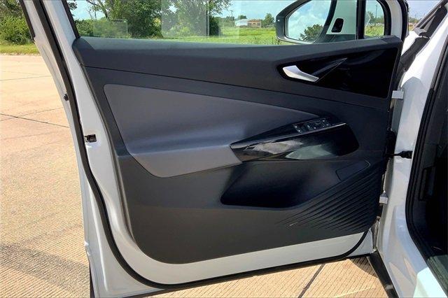 2022 Volkswagen ID.4 Vehicle Photo in TOPEKA, KS 66609-0000