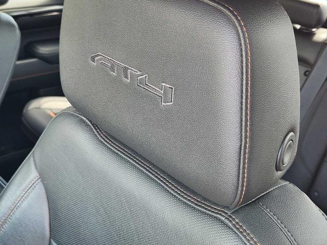 2022 GMC Sierra 1500 Vehicle Photo in DENTON, TX 76210-9321