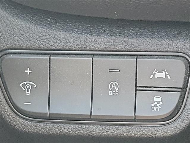 2023 Kia Seltos Vehicle Photo in New Bloomfield, PA 17068